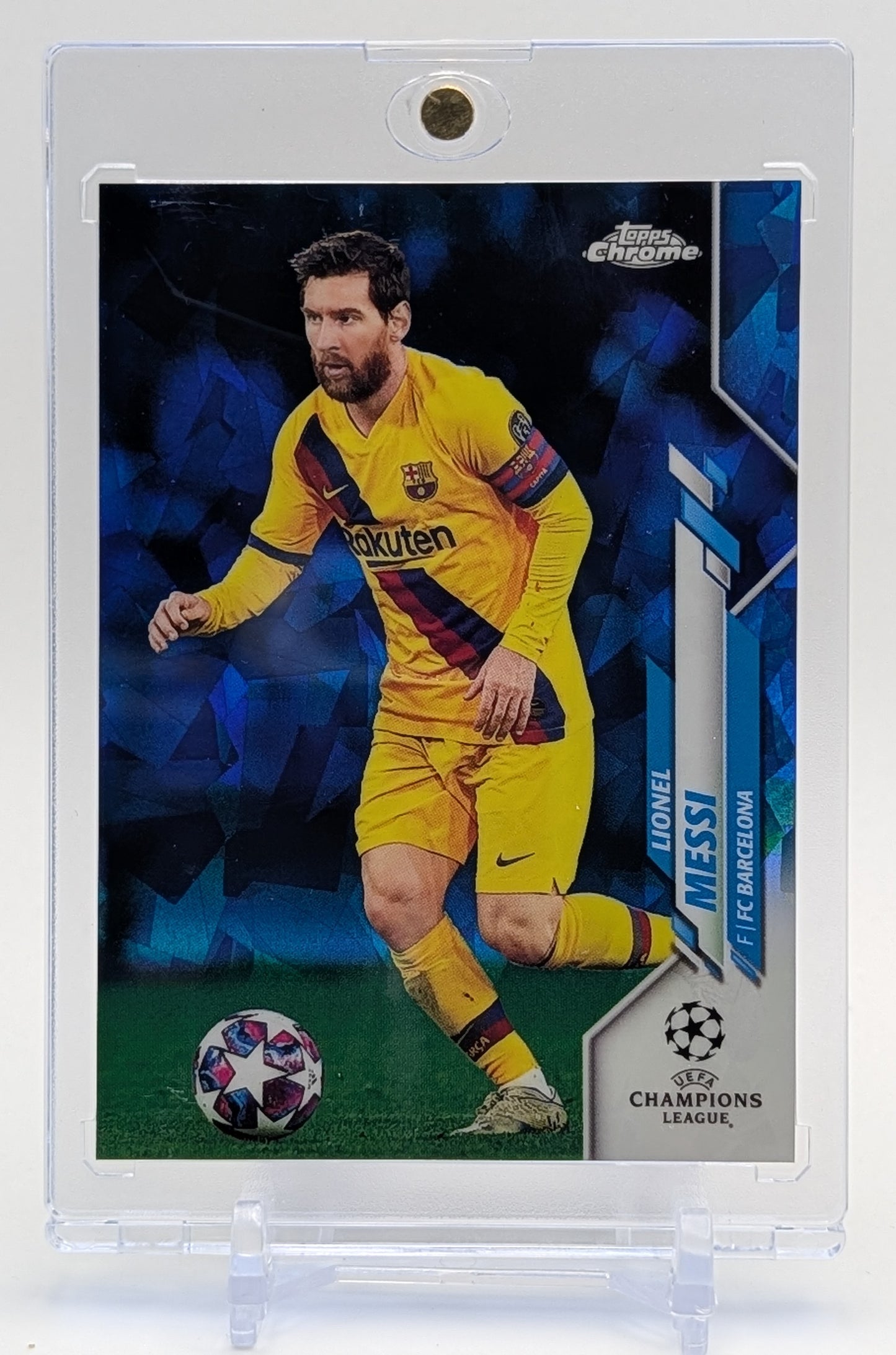 2019 Topps Chrome Sapphire Lionel Messi Image Variation
