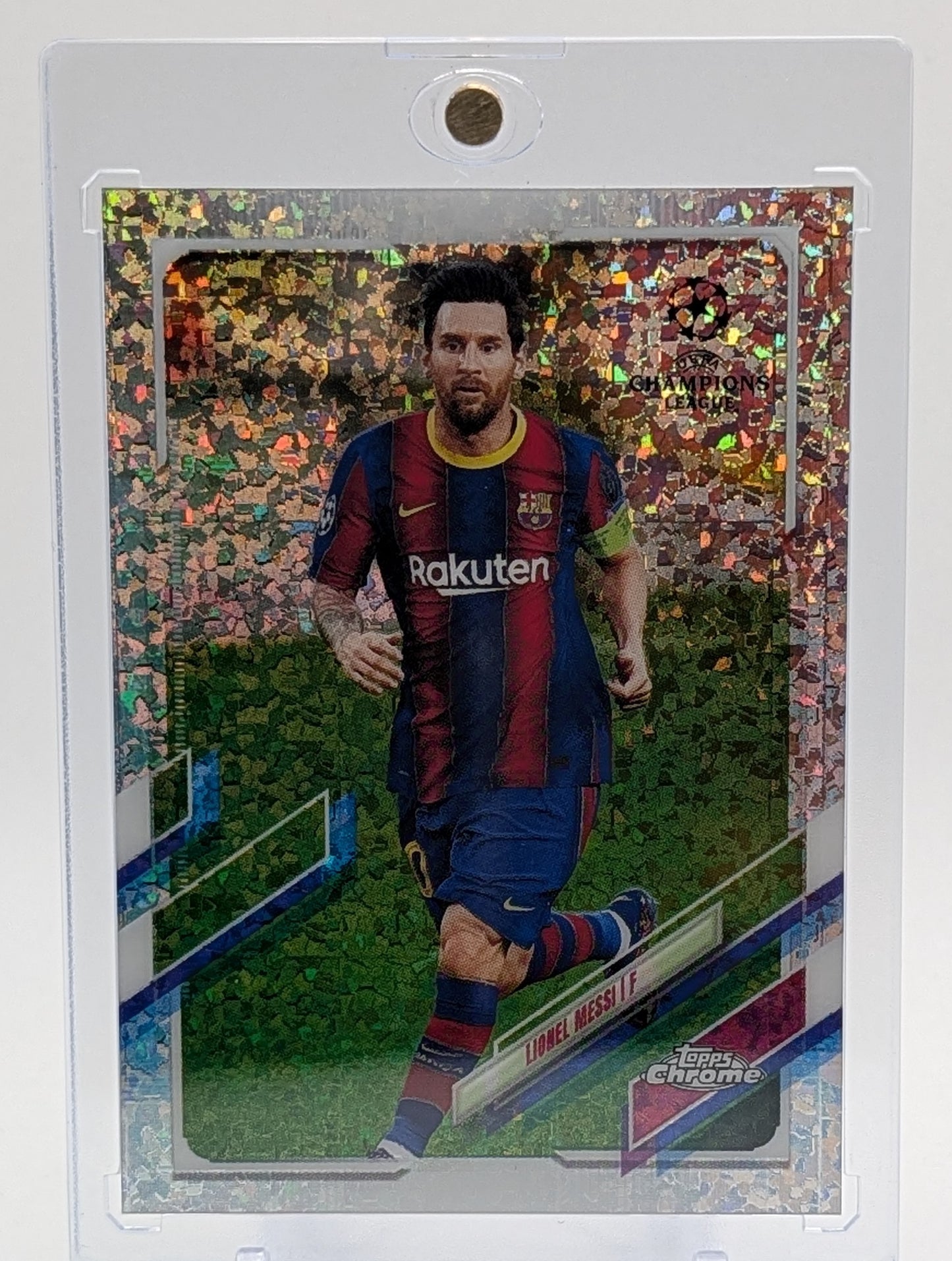 2021 Topps Chrome UCL Lionel Messi Mini Diamonds Refractor